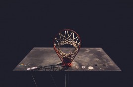 中国电子竞技游戏综合-阿扎伦卡回归赛场，问鼎冠军首场状态亮眼，RNG观众沸腾！